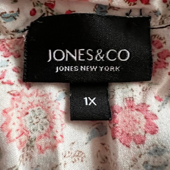 Jones New York Red and Pink 3/4 Sleeve Blouse - Picture 7 of 10